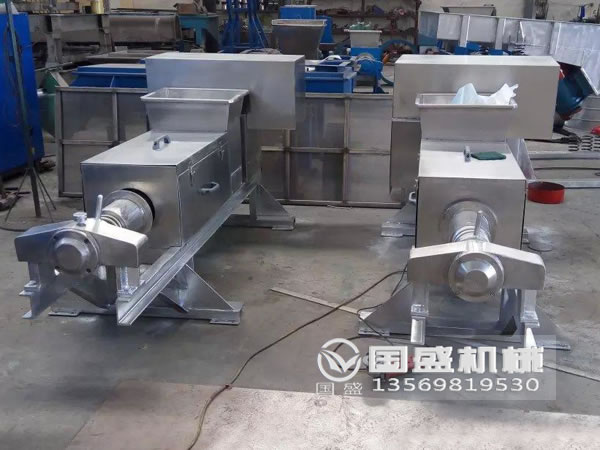 螺旋壓榨機內部安裝,